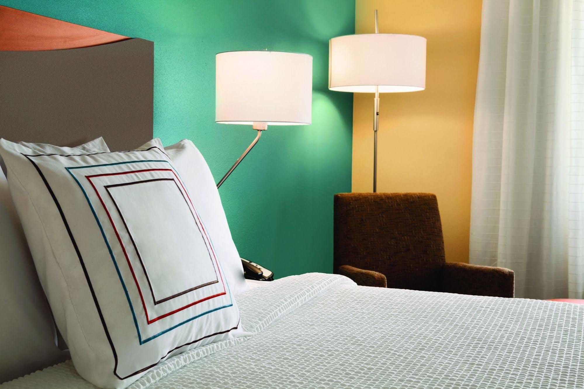 Fairfield Inn & Suites Springfield Esterno foto